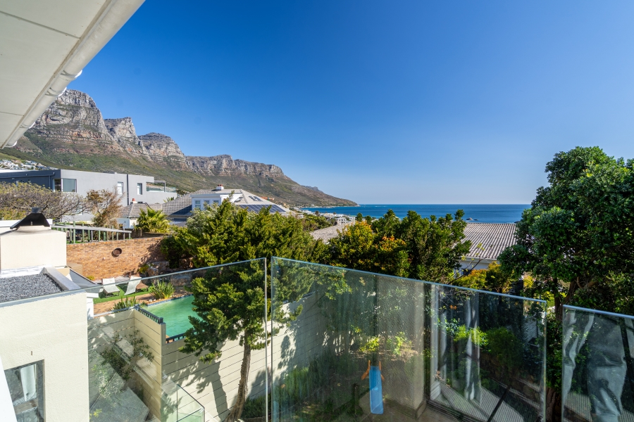 3 Bedroom Property for Sale in Camps Bay Western Cape